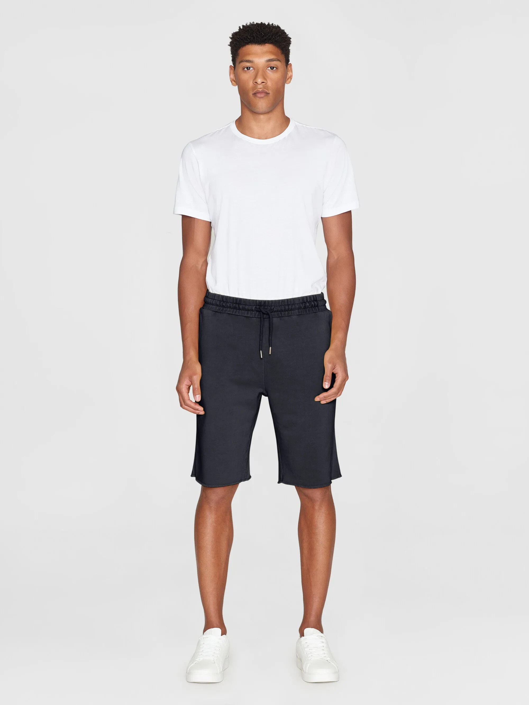 BIRCH sweat shorts - GOTS/Vegan - Black Jet