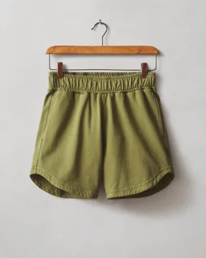 Curved Hem Short - Capulet Olive