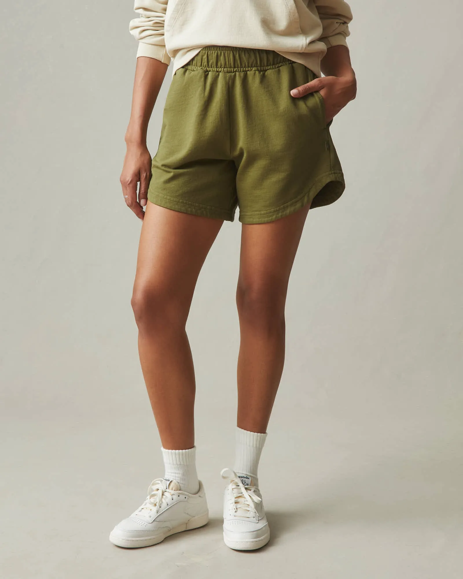 Curved Hem Short - Capulet Olive