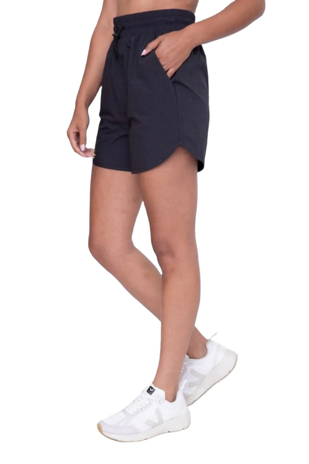 Mono B Side-Wave Active High Waist Shorts APH7017